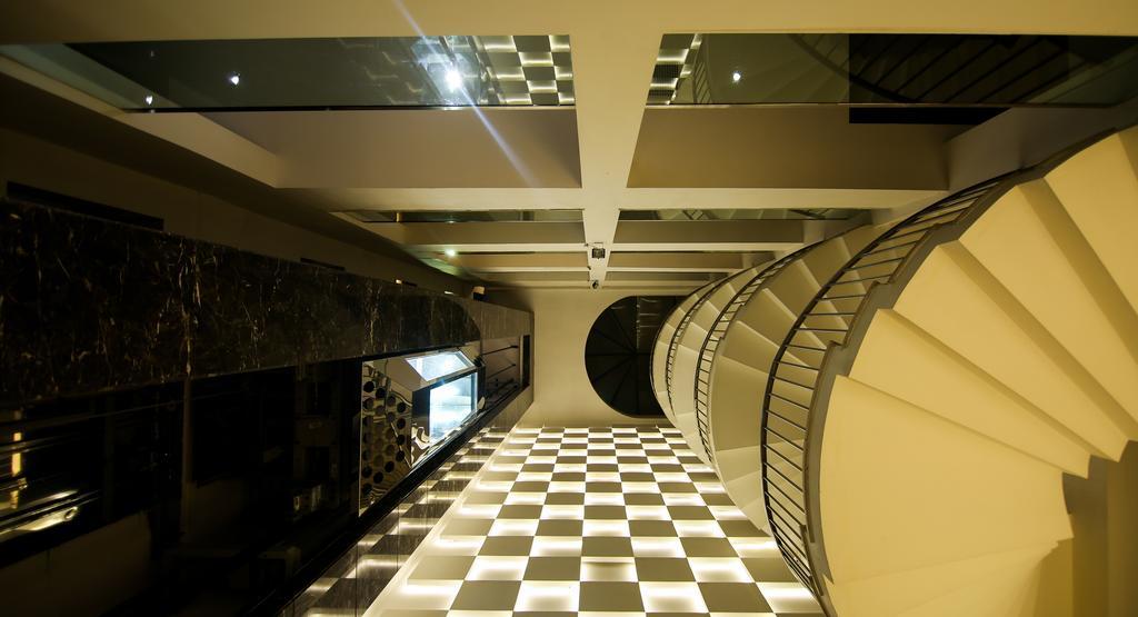 The Prime Balaji Deluxe At New Delhi Railway Station - Free Airport Pickup Hotell Exteriör bild
