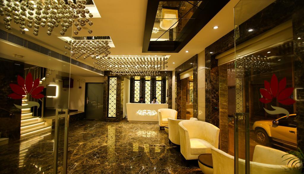 The Prime Balaji Deluxe At New Delhi Railway Station - Free Airport Pickup Hotell Exteriör bild