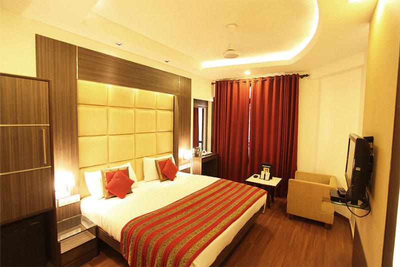 The Prime Balaji Deluxe At New Delhi Railway Station - Free Airport Pickup Hotell Rum bild