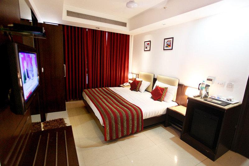 The Prime Balaji Deluxe At New Delhi Railway Station - Free Airport Pickup Hotell Rum bild